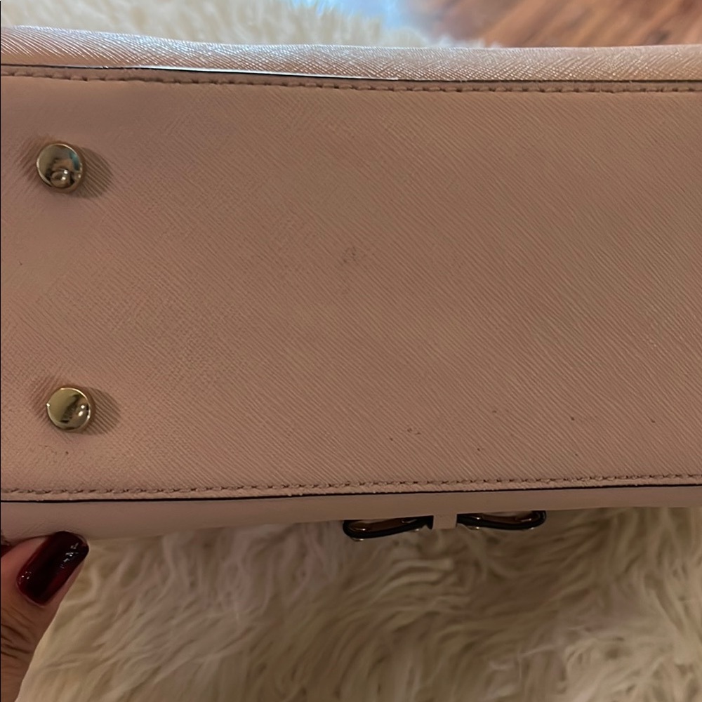 Kate Spade Saffiano Leather tote - Picture 5 of 13
